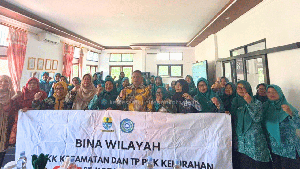 Lurah Kesambi Hadiri Bina Wilayah TP PKK Kota Cirebon, Perkuat Administrasi dan Tata Kelola Organisasi