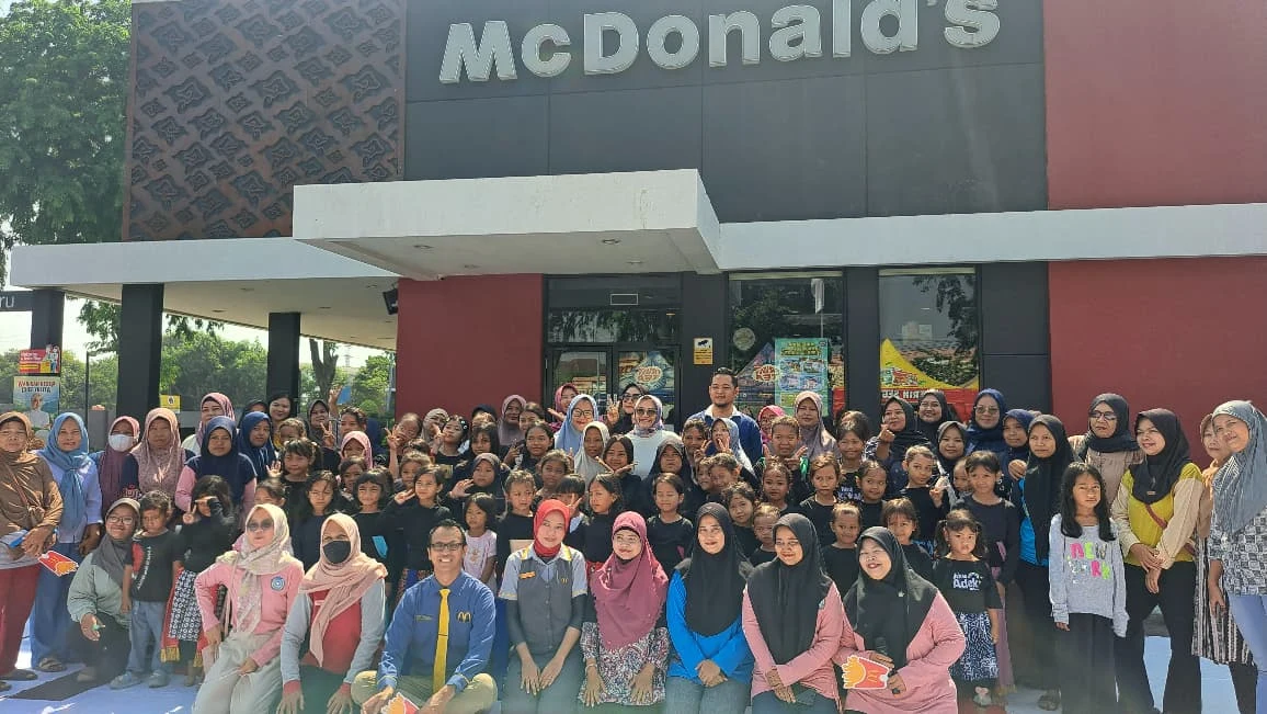 Melestarikan Budaya Lokal, Menginspirasi Generasi Muda